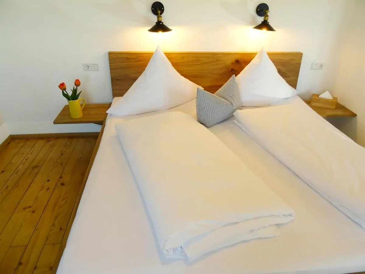Apartment Gut Grasleiten Huglfing